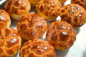 Gram and Dough Nikmati Bolo Bun dan Roti Mochi Lembutnya