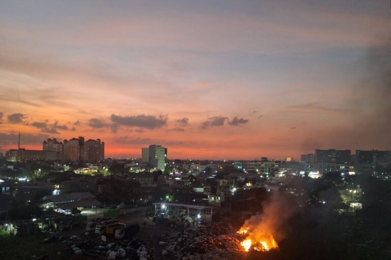 Warga Cengkareng Kena Denda Rp500 Ribu, mengapa?