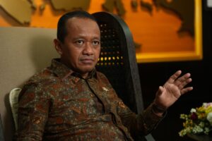 Bahlil Ancam Cabut Wilayah Tambang PTBA