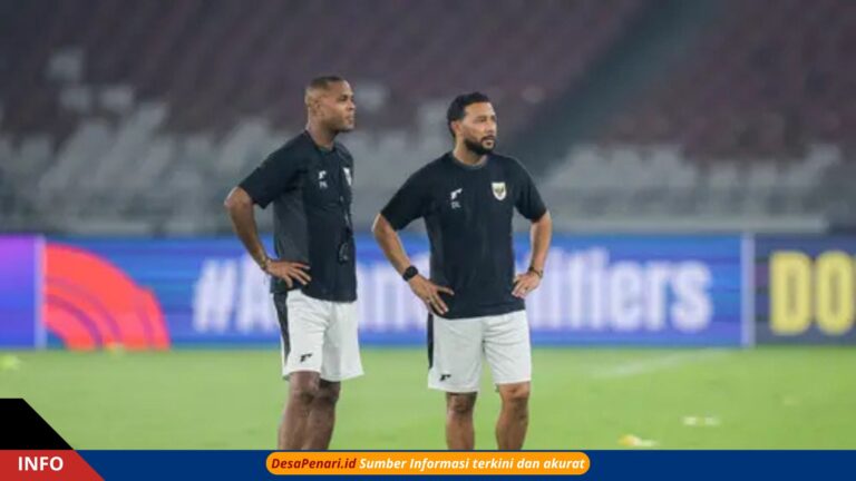 Denny Landzaat Tolak Ajax, Fokus ke Timnas Indonesia!