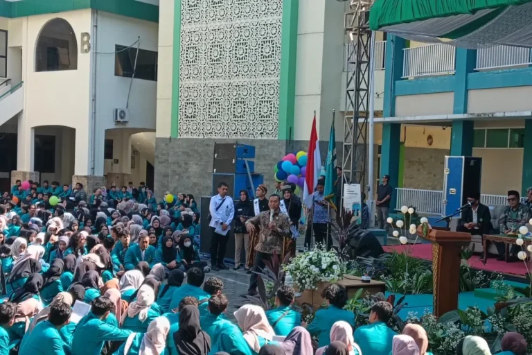 Menteri Titip Program Kependudukan pada Mahasiswa Unwahas