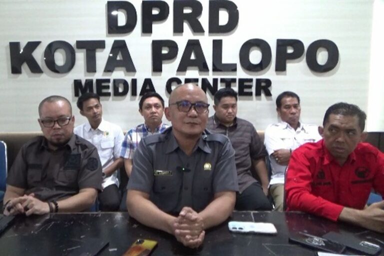DPRD Palopo Tolak Teken APBD Perubahan, Pemkot Dituding “Hilangkan” Utang Rp 30 M