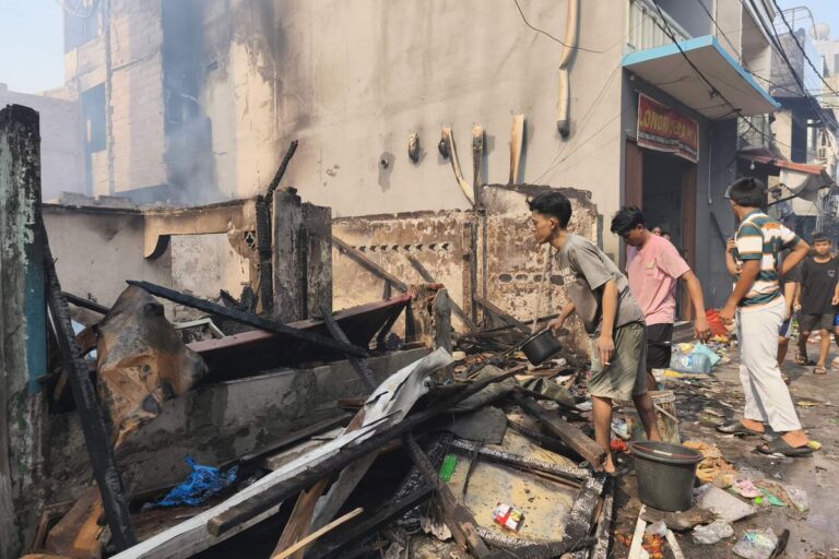 Lebih dari 10.000 m² Permukiman Padat Tamansari Ludes Dilalap Si Jago Merah