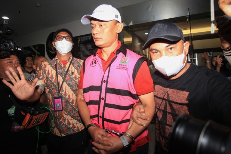 Skandal Suap Hakim CPO Terungkap, Tuntutan Berat Belasan Tahun Bui Menanti