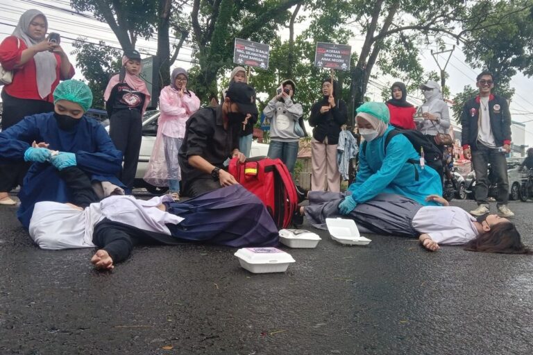 Mahasiswa Cianjur Mendesak Dihentikannya Sementara Program MBG
