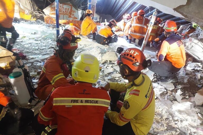 Evakuasi Berlanjut, 54 Korban Masih Tertimbun Reruntuhan Mushala Ponpes Al Khoziny