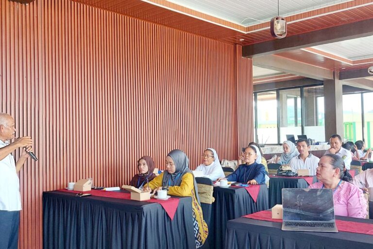 Harga Harus Jelas! UMKM di Labuan Bajo Diajak Bersinergi Tekan Praktik ‘Getok Harga’