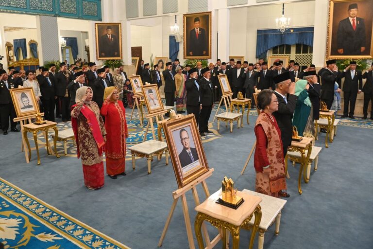 Tunjangan Rp 57 Juta dan Segudang Fasilitas Ini Hak Keluarga Pahlawan Nasional