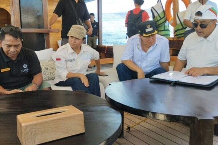 KPK Tegaskan Kewajiban KSOP Verifikasi Pajak Kapal Wisata Sebelum Terbitkan Izin Berlayar