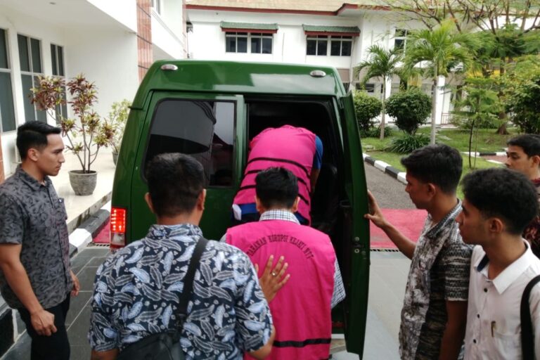 Eks Direktur Utama Bank NTT Ditetapkan sebagai Tersangka Korupsi Investasi