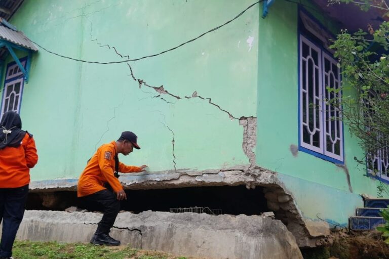 Bencana Tanah Bergerak Kembali Terjadi, 19 Rumah di Wonosobo Rusak Parah