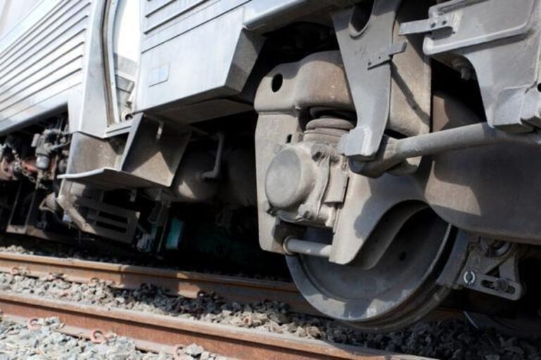 32 Tewas dalam Kecelakaan Maut, Crane Proyek Kereta Cepat Runtuh Timpa Kereta di Thailand