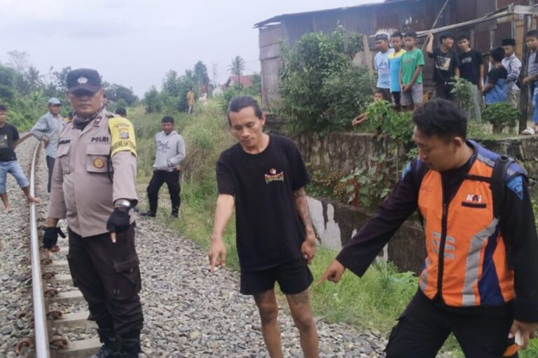 Insiden Maut di Rel Simalungun, Seorang Pelajar SMK Tewas Tertabrak Kereta