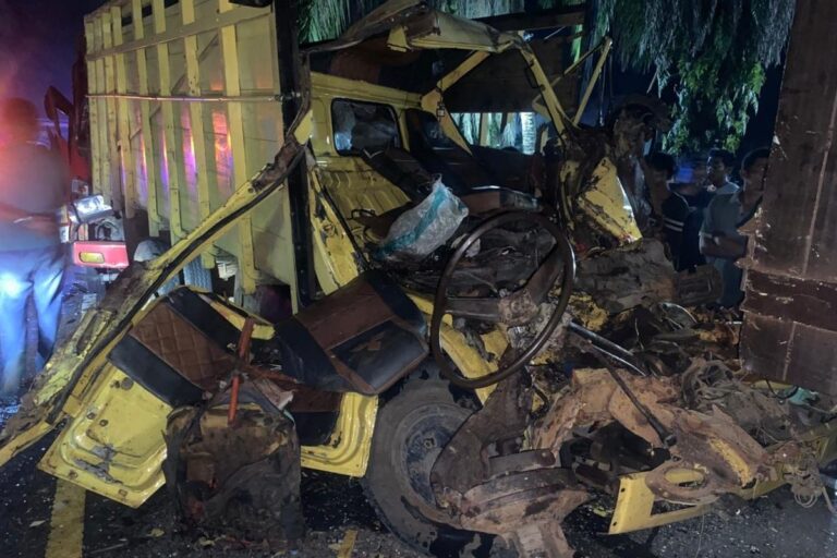 Lubuk Basung Diguncang Kecelakaan Maut, 3 Orang Tewas dalam Tabrakan 4 Kendaraan