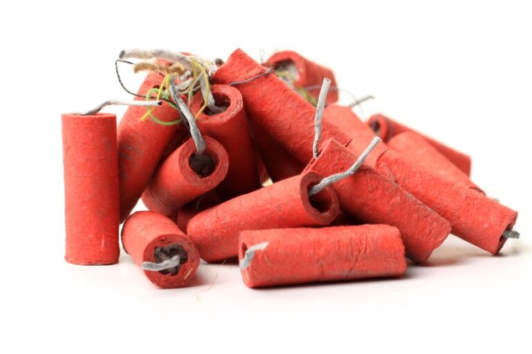 Naas! Dua Remaja Sampang Terluka Akibat Ledakan Petasan Buatan Sendiri