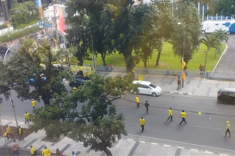 Pelaksanaan Musda Golkar Sumut Terganggu Insiden Bentrokan Antar Pendukung