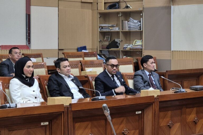 Ahmad Sahroni Kembali Jabat Wakil Ketua Komisi III usai Vonis Etik MKD