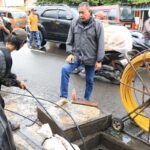 Inspeksi Mendadak Wali Kota Bekasi Temukan Proyek Galian Kabel Tanpa Izin