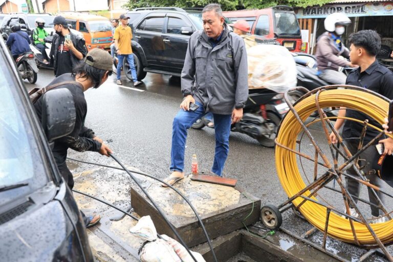 Inspeksi Mendadak Wali Kota Bekasi Temukan Proyek Galian Kabel Tanpa Izin