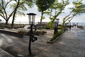 Kementerian PU Selesaikan Penataan Malalayang, Kini Kawasan Pantai Makin Tertata