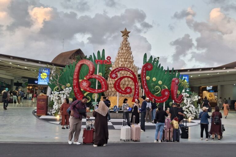 Imigrasi Bali Longgarkan Aturan Izin Tinggal Imbas Konflik Timteng