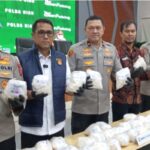 Dua Pengedar Ditangkap, Polda Riau Amankan 22 Kg Heroin Jaringan Internasional