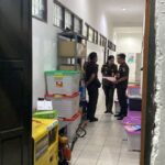 Penggeledahan di Kantor KPU Palangka Raya, Belasan Kotak Dokumen dan Laptop Disita Kejari