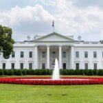 Penembakan dekat National Mall memicu lockdown Gedung Putih usai konvoi Wapres