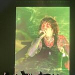 Lemparan Ponsel Penonton Akibatkan Vokalis BMTH Alami Gegar Otak Ringan