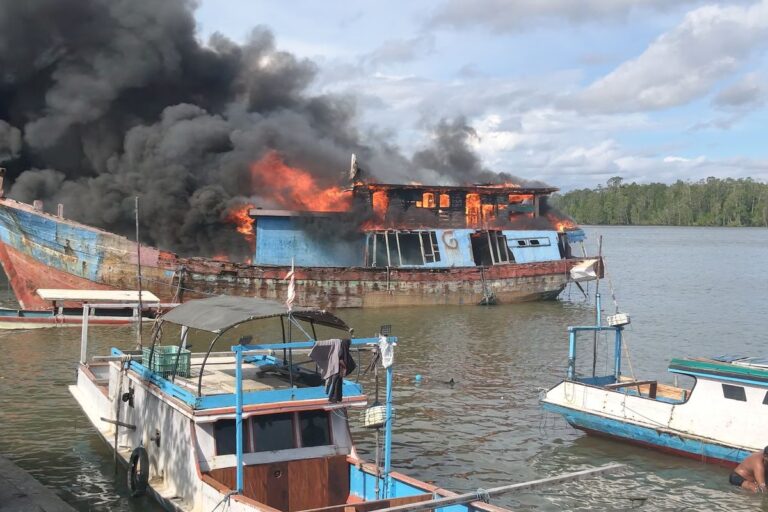 KM Miyataki dan Dua Kapal Lainnya Terbakar di Mimika, Polisi: Ada Indikasi Aksi Sengaja