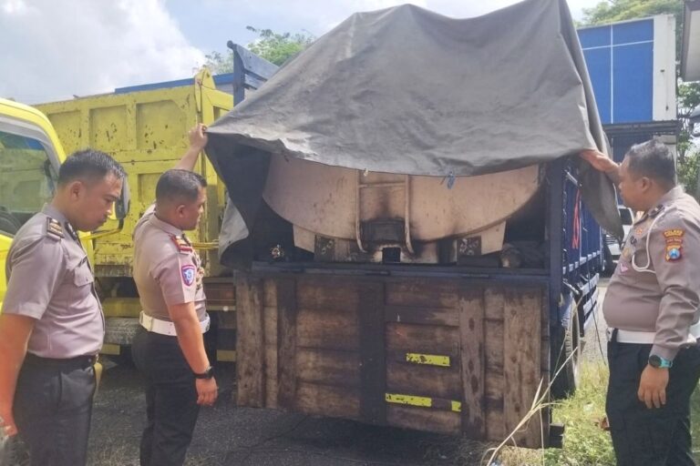 Truk Bermuatan Solar 5.000 Liter Diamankan Satlantas Polres Bangkalan