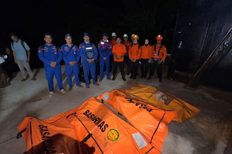 Empat ABK Tug Boat Samudera Jaya 1 Tewas Bergantian Usai Masuk ke Manhole Beracun
