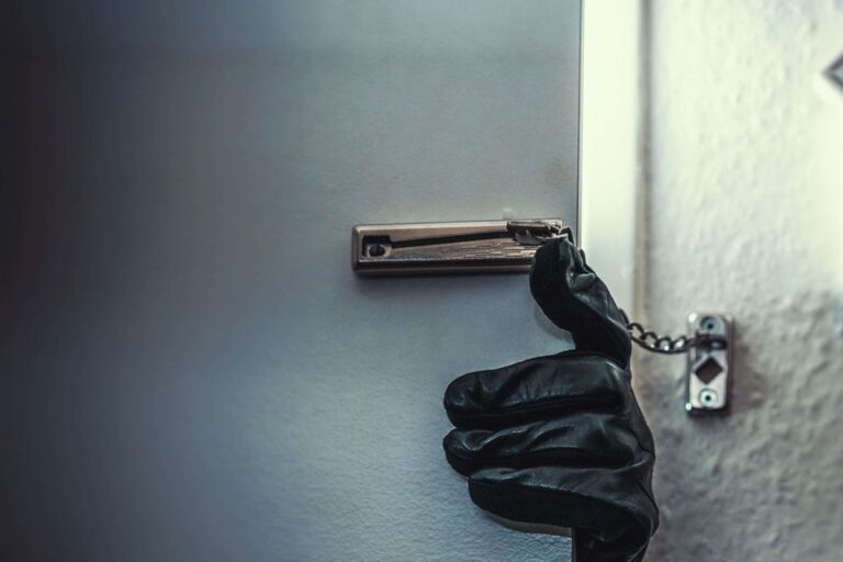 Aksi Pencurian Kabel Tembaga di Koperasi Merah Putih Gagal, Dua Pelaku Diringkus Warga
