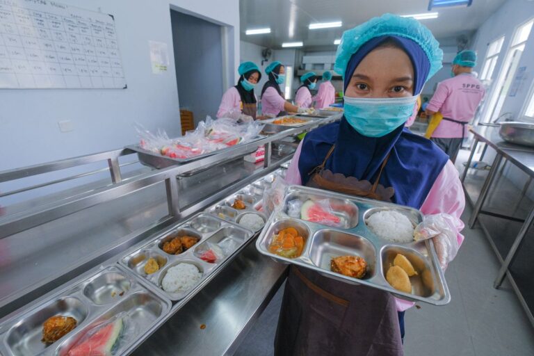 Petisi Tolak MBG Digagas BEM Unair, Seluruh Warga Indonesia Diajak Menandatangani