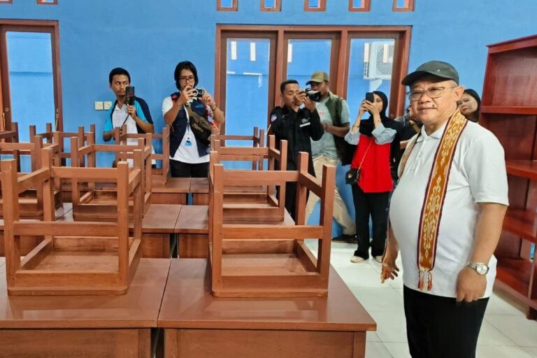 Pemerintah Genjot Revitalisasi 71.744 Sekolah, Targetkan Serapan 1,1 Juta Tenaga Kerja