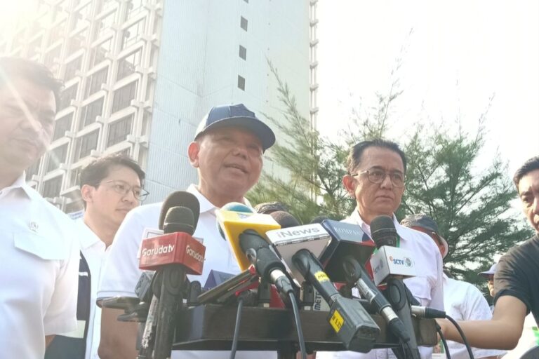 Wamensesneg: PT Indobuildco Kuasai Lahan Hotel Sultan Selama 50 Tahun