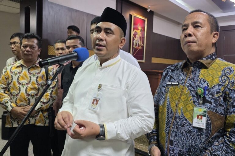 Harga Telur di Bawah HAP dan Ayam di Bawah HPP, Peternak Minta MBG Percepat Penyerapan