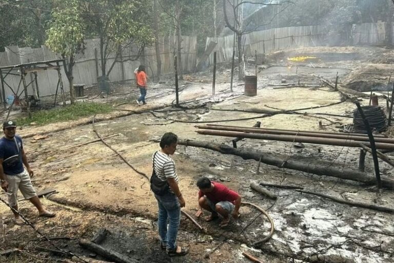 Penggerebekan Kilang Ilegal di Keluang, Polisi Amankan 50.000 Liter BBM dan Satu Tersangka