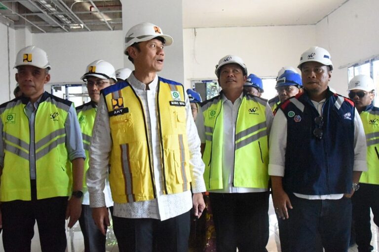 Target Revitalisasi 71.744 Sekolah di 2026, AHY Pastikan Pengawasan dari Pusat hingga Daerah