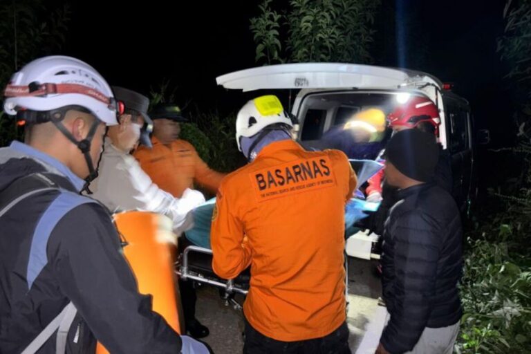 Pendaki Asal Pringgasela Meninggal Akibat Hipotermia di Bukit Savana Dandaun