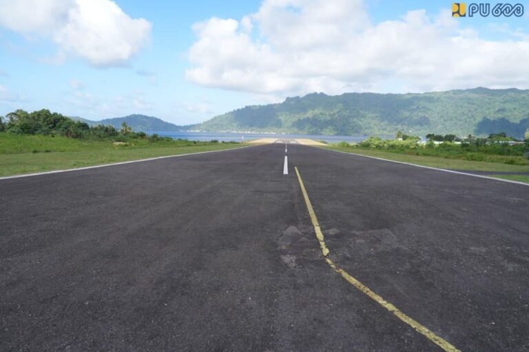 Pemprov Maluku Dukung Perpanjangan Runway Bandara Bandaneira Menjadi 2,2 Kilometer