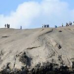 Wisatawan Nekat Dekati Kawah Anak Krakatau saat Siaga, BKSDA: Siap Tindak Tegas