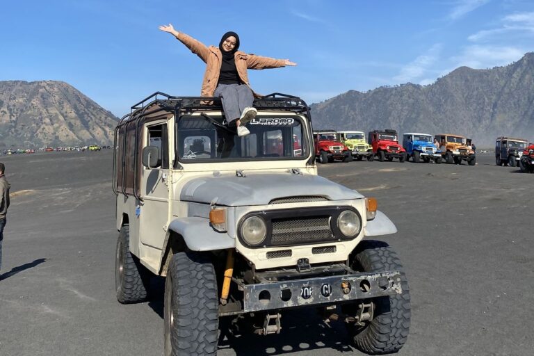 Akses Bromo Ditutup Dua Pekan, Omzet Sewa Jeep di Malang Merosot 40 Persen