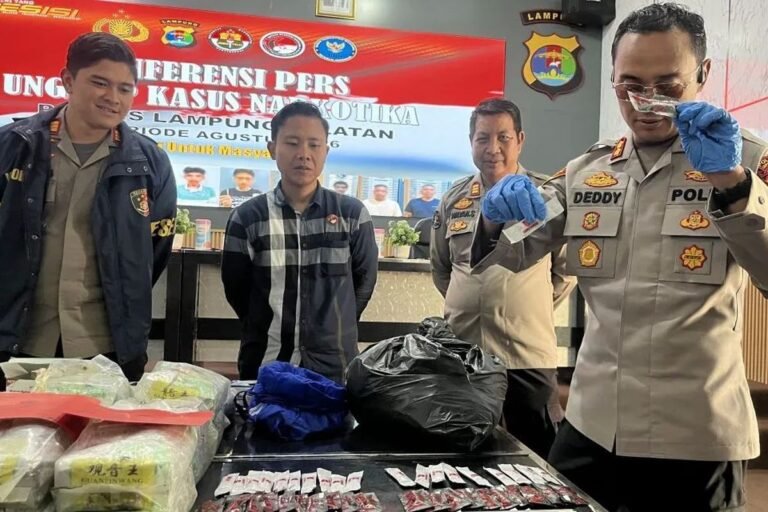 Penggerebekan di Bakauheni, Polres Lamsel Sita Narkotika Sintetis dan Ringkus 4 Tersangka