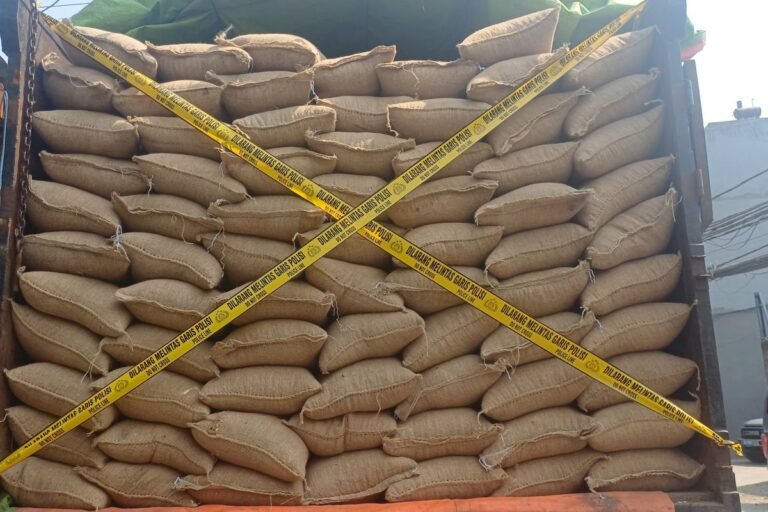 Polda Metro Jaya Ungkap Dugaan Impor Ilegal 49,85 Ton Kacang Tanah Asal India di Jakarta Utara