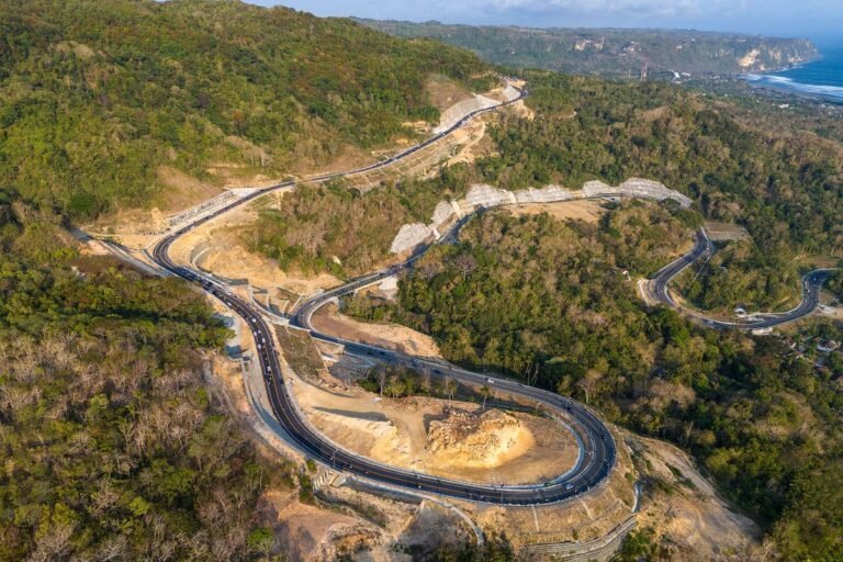 Hasil Uji Coba JJLS Kelok 23: Sukses Zero Accident, Jalur Kembali Ditutup untuk Penyempurnaan