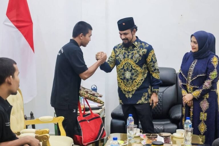 Pemkab Aceh Timur Sambut Kepulangan 13 Nelayan yang Sempat Ditahan Otoritas Thailand