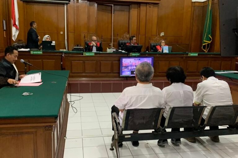 Skandal Emas Ilegal Ratusan Miliar! Trio Bos PT Semar Resmi Terseret ke Meja Hijau