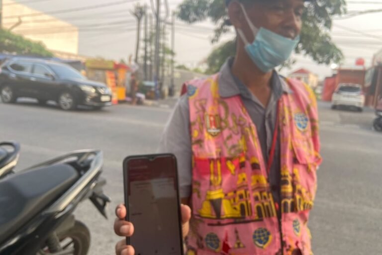 Soroti Efektivitas Parkir QRIS, Warga Semarang Tuntut Jukir Lebih Profesional