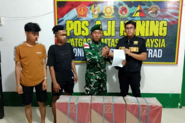 Nekat Selundupkan Rokok Ilegal ke Malaysia, Dua Pemuda Sebatik Dicegat Satgas Pamtas TNI